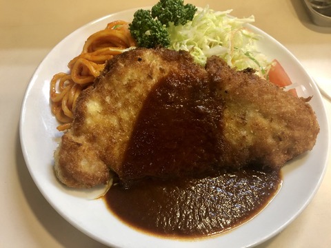 【画像】洋食屋さんのポークカツレツ美味しい