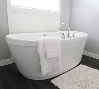 bathtub-2485957__340