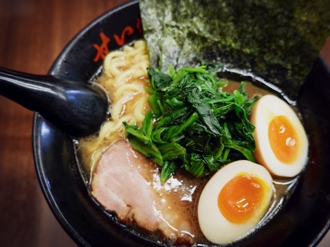 おじさんになると脂（油）モノ食べられなくなる謎現象あるでしょ？