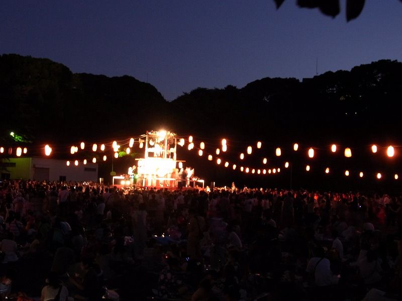 総持寺御霊祭り W コーギー飛鳥 M ブルテリア苺花の なんてこった