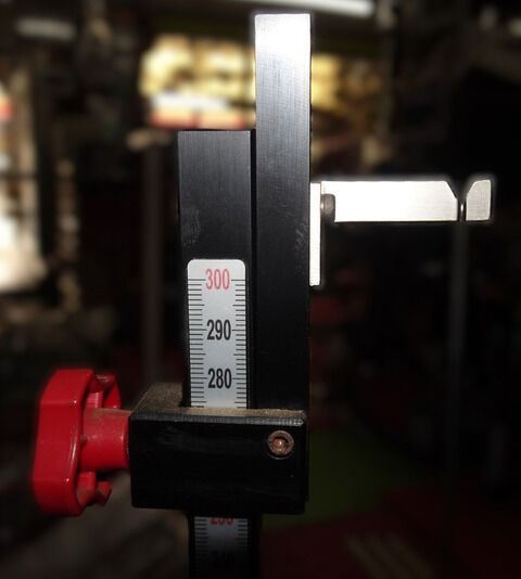 スポーク製造機-03