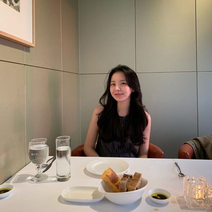 仲良しお姉さん Bts J Hope 実姉 チョン ジウ 5月に一般人と結婚 Love Korea