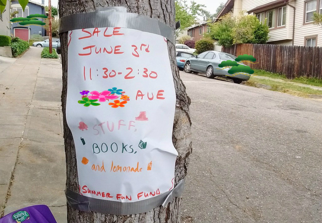 お向かいさんのガラージセール とある母娘のハッピーデイズ