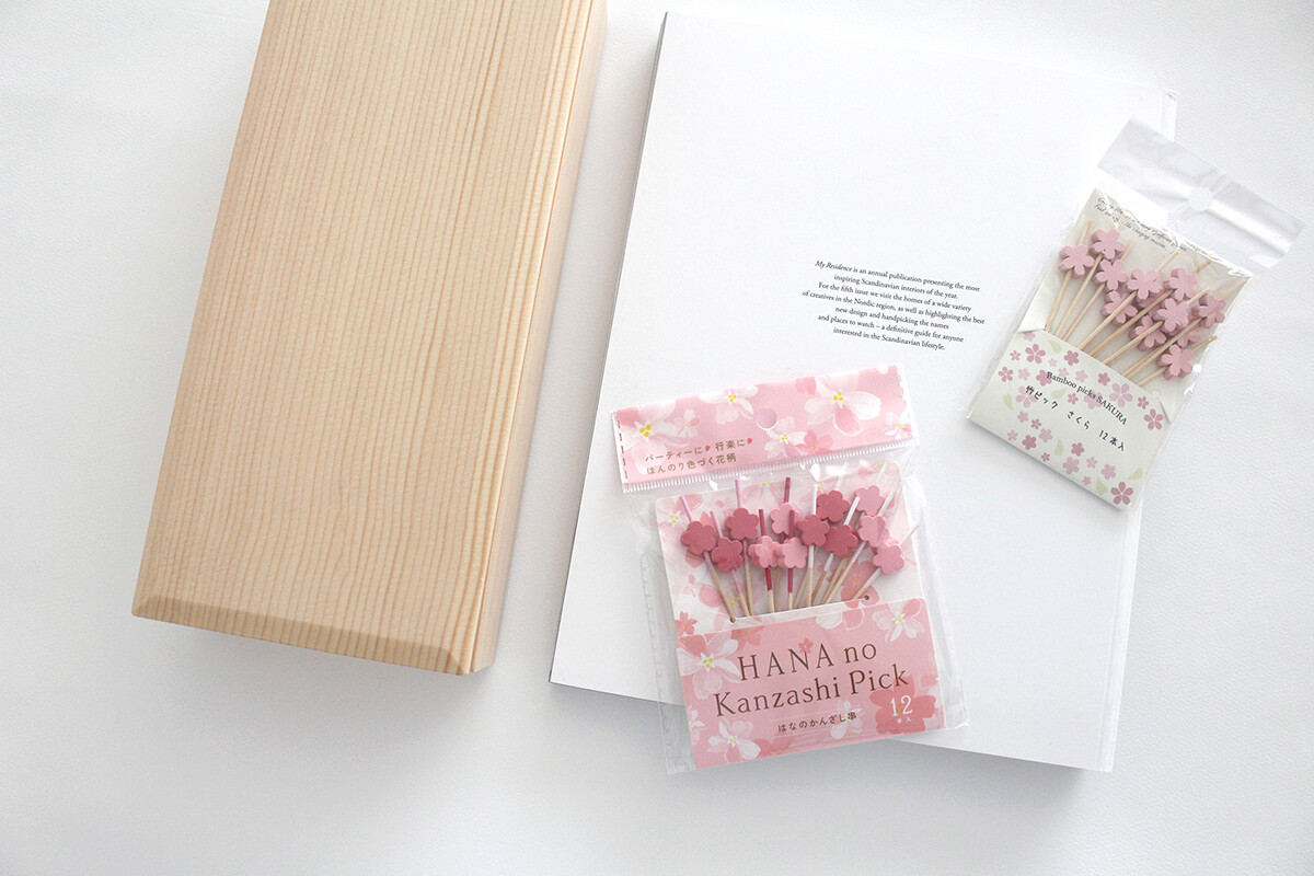 簡単に春らしさを演出できる セリアとキャンドゥの桜グッズを使ったお花見弁当 Lovehome 収納 インテリア Powered By ライブドアブログ