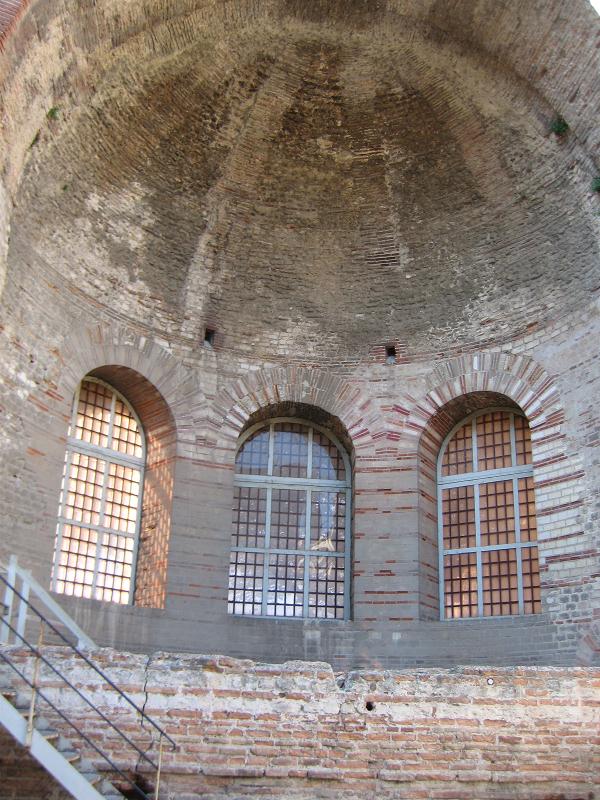 ガリアのローマと呼ばれた街 せれぶろぐ