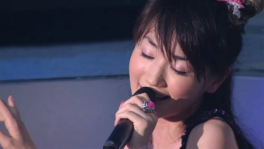 NAKED FEELS LIVE UNIVERSE 2006 summer x naked-feels-live-universe-2006-summer-x