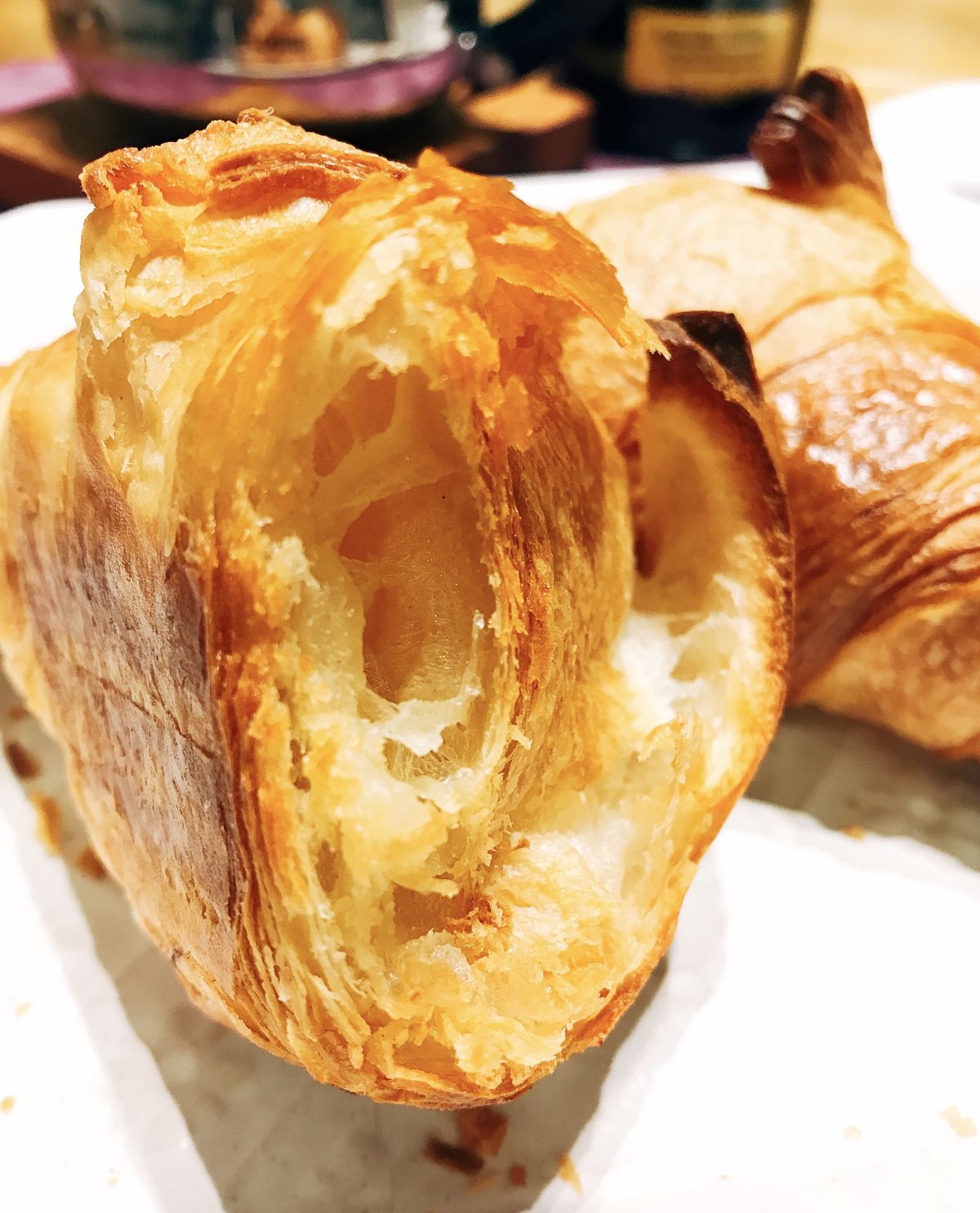 ピカールの冷凍食品 クロワッサンを食べてみた Love にゃんず