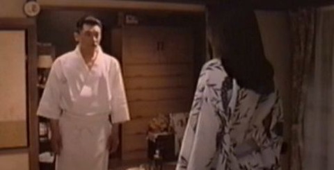 濡れ場 - 芸能人のヌード : 山口智子　セミヌード映像