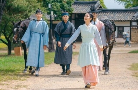 �R�b�\���r�M���j