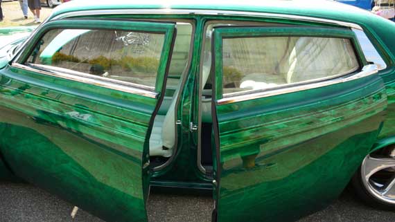 Toyotaclown Lowrider サーフィンと車の事で頭がいっぱいなんです