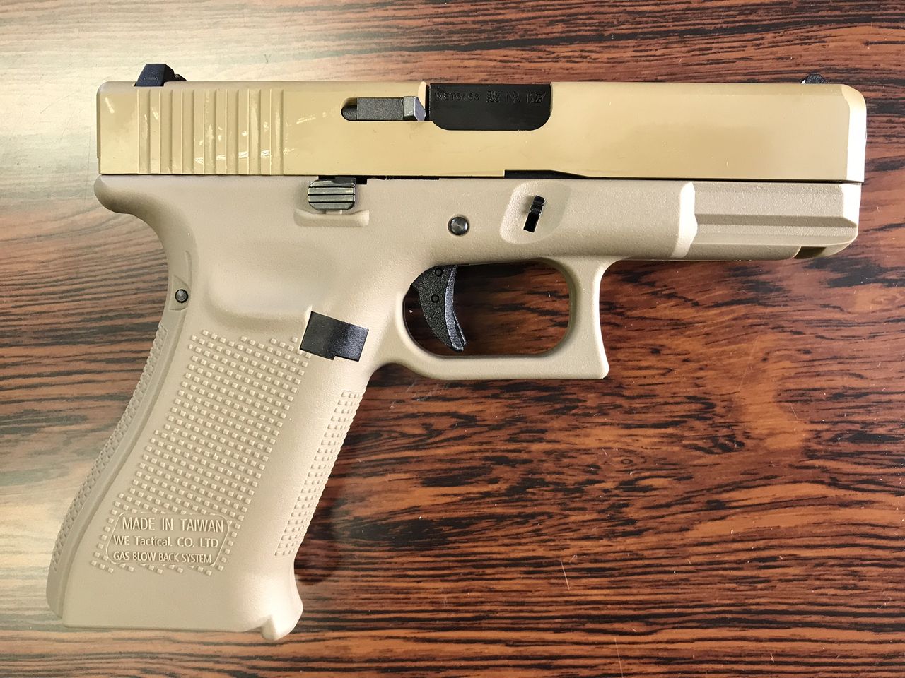 エアガンレビュー】WE GLOCK19X 5Gen. GBB : Bravo1は自重で落下します