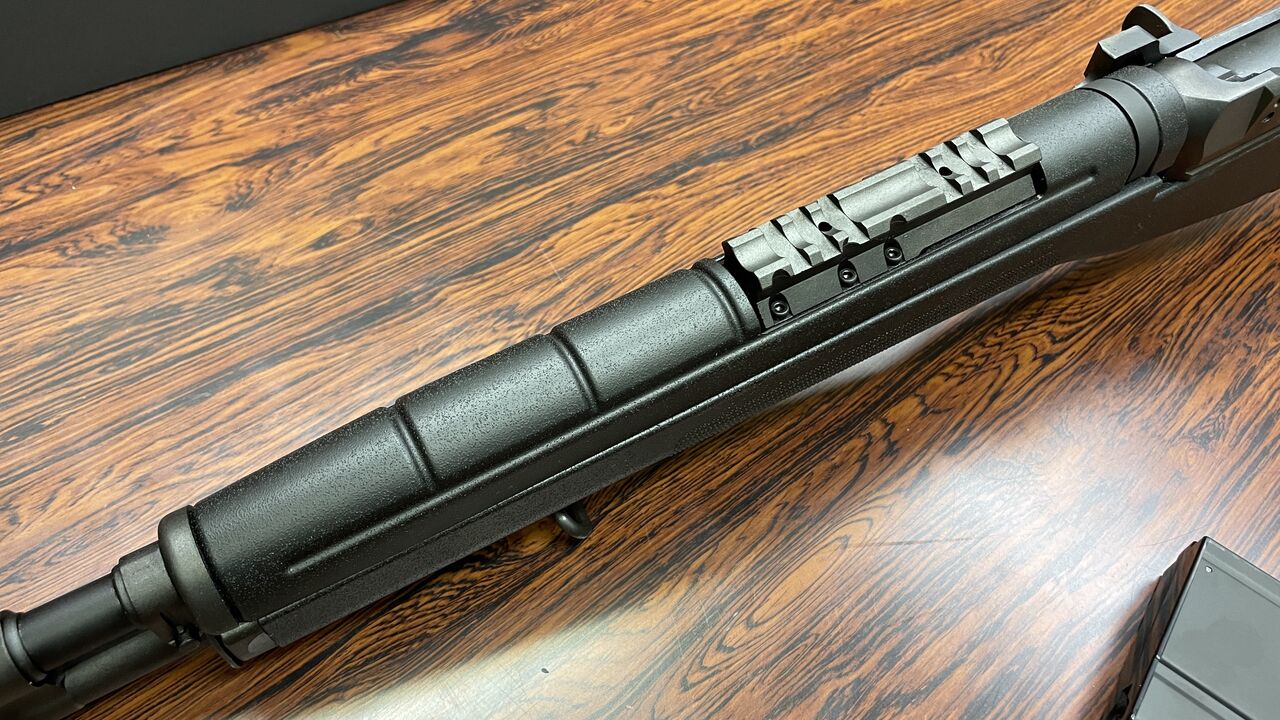 エアガンレビュー】東京マルイ M14 SOCOM : Bravo1は自重で落下します