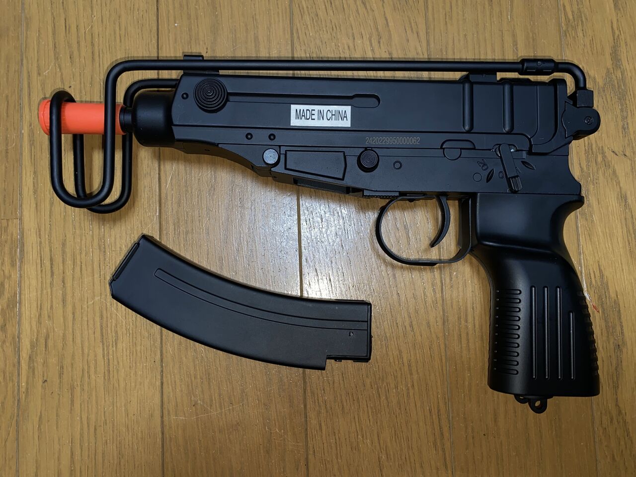 MODEL75、東京マルイ スコーピオン エアコッキングガン