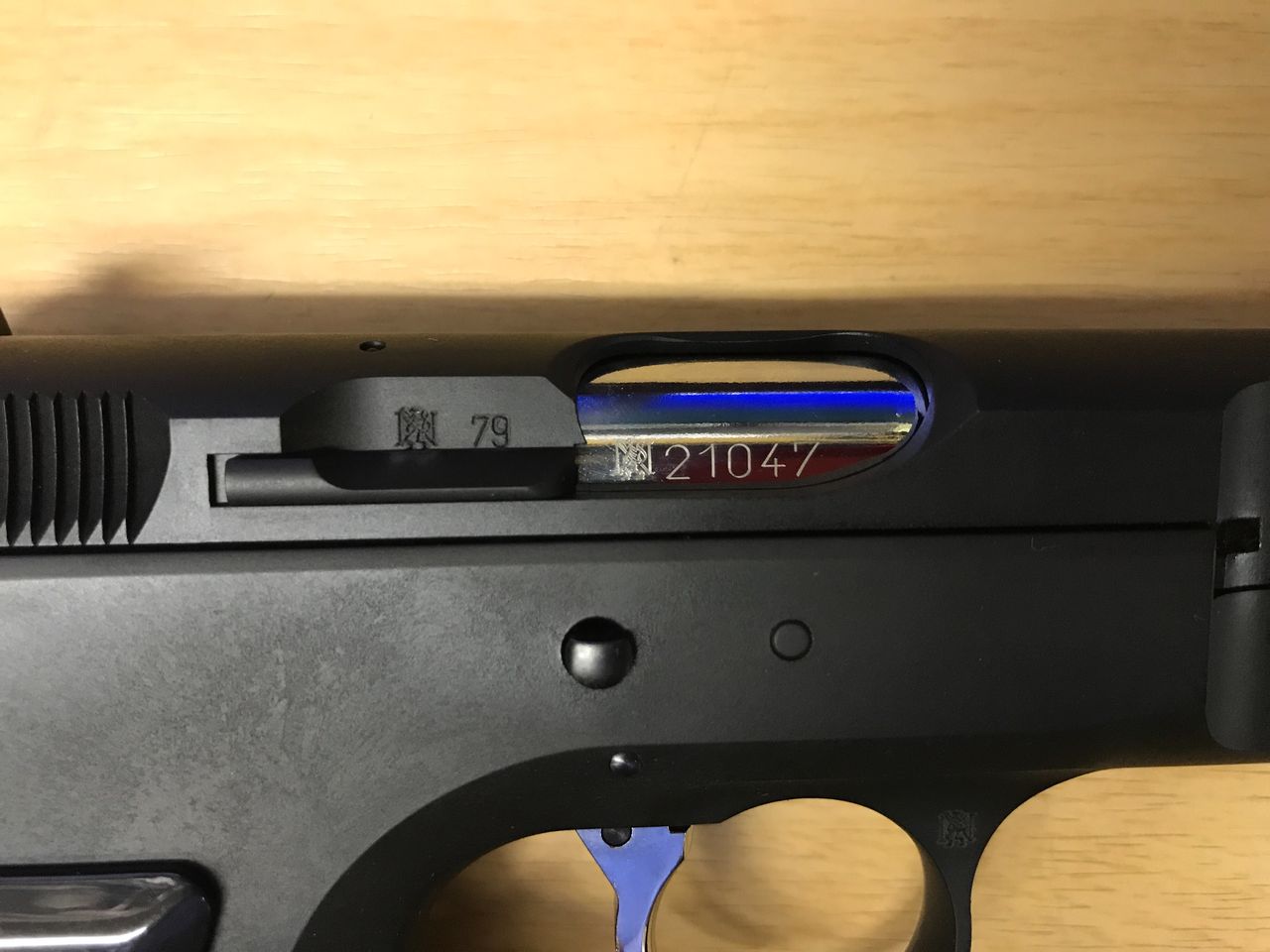 エアガンレビュー Ksc Cz75 1st Version Gbb Bravo1は自重で落下します エアガンレビュー Ksc Cz75 1st Version Gbb Bravo1は自重で落下します