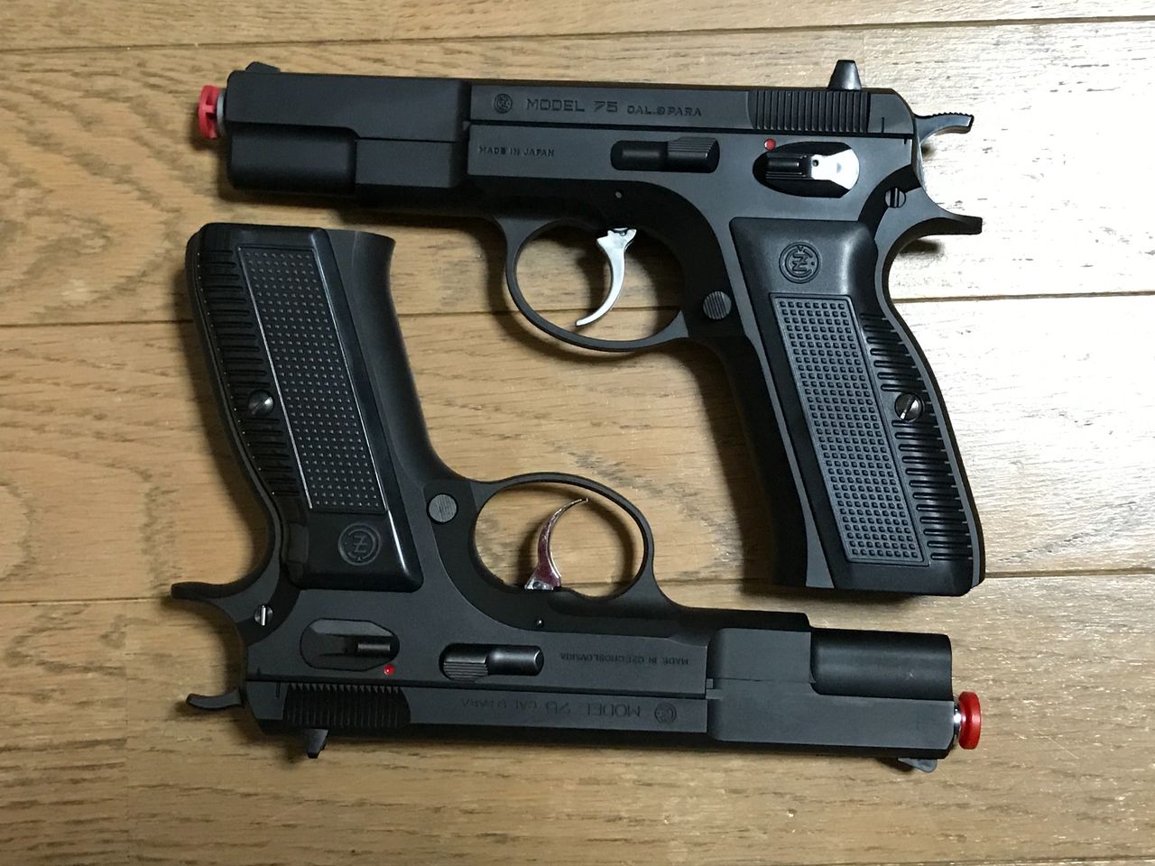 エアガンレビュー 東京マルイ Cz75 1st エアコッキング 前編 Bravo1は自重で落下します エアガンレビュー 東京マルイ Cz75 1st エアコッキング 前編 Bravo1は自重で落下します