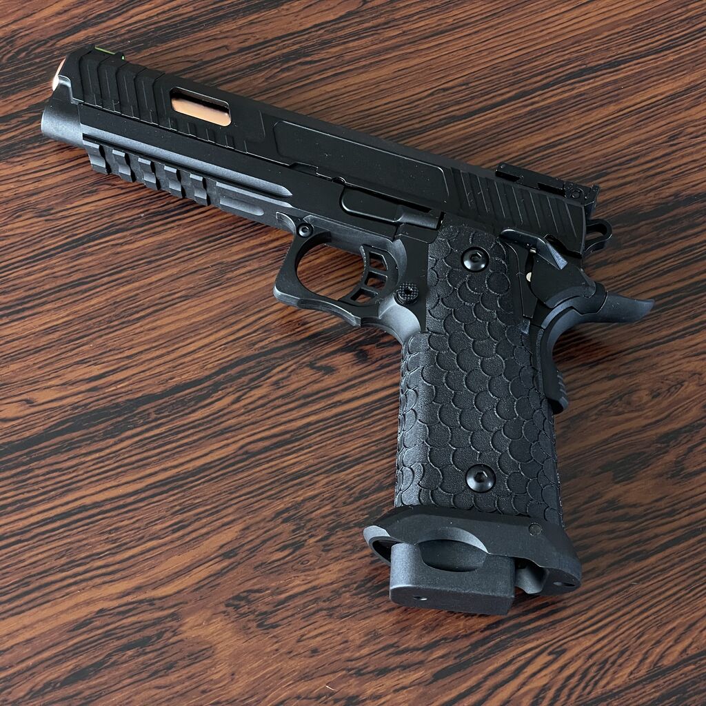 エアガンレビュー】ガンスミスバトン BS-COMBAT MASTER CO2GBB