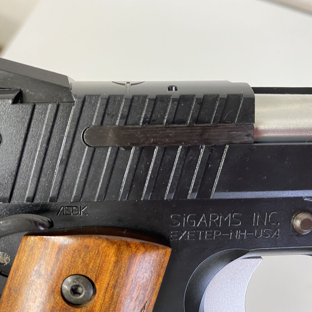 エアガンレビュー Wa Sig1911 ブラックウォーター アルタモントグリップ Bravo1は自重で落下します エアガンレビュー Wa Sig1911 ブラックウォーター アルタモントグリップ Bravo1は自重で落下します