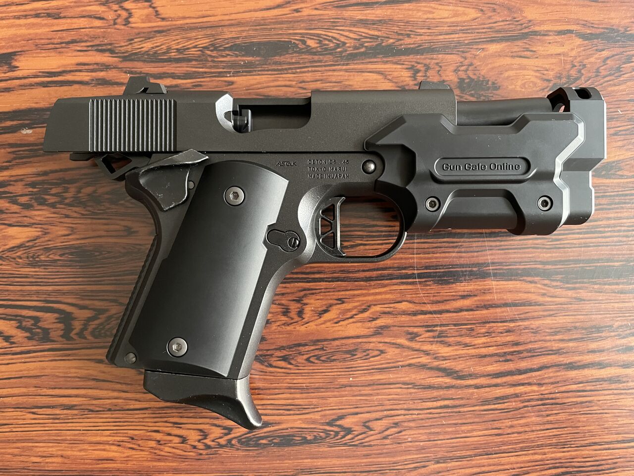 東京マルイ am.45 AM .45 バージョン・レン “ヴォーパル・バニー” - ガスブローバック