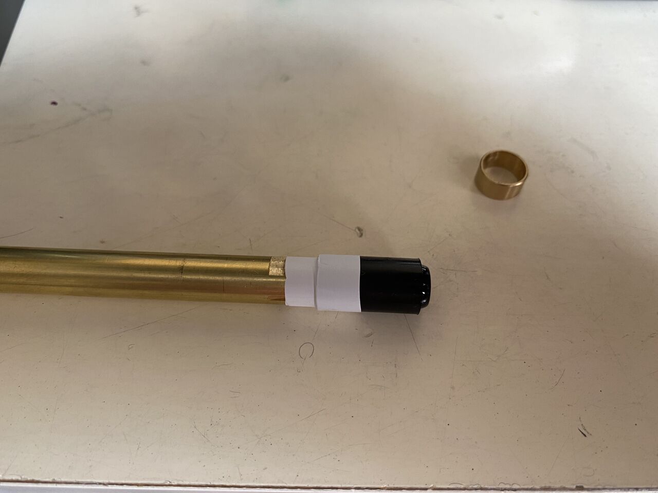 エアガンレビュー Double Eagle Honey Badger ハニーバジャー By Q Sbr 分解 実射編 Bravo1は自重で落下します