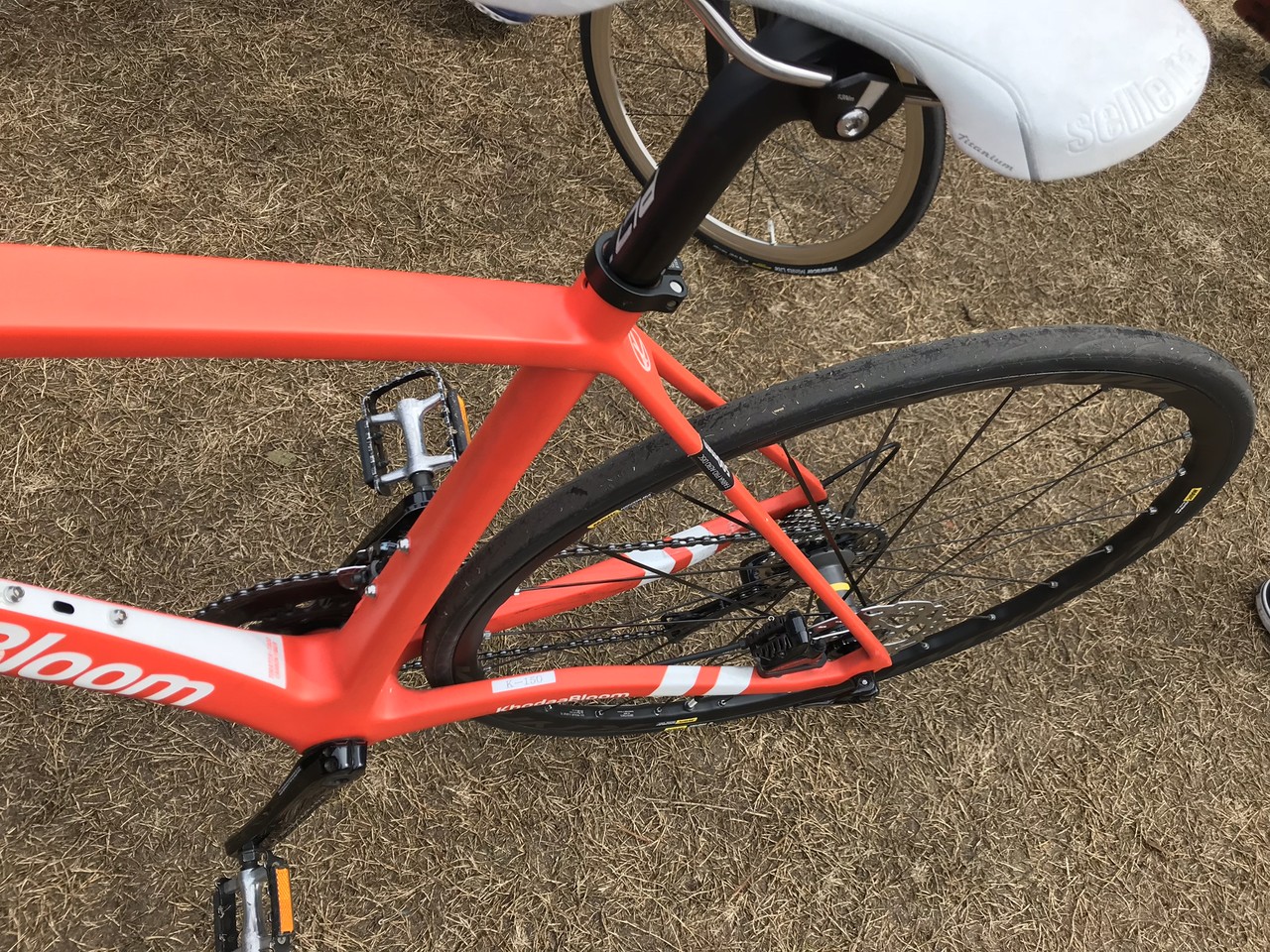 試乗レビュー】Khodaa Bloom FARNA PRO AERO DISK 9100 : 電子 試乗レビュー】Khodaa Bloom FARNA PRO AERO DISK 9100 : 電子