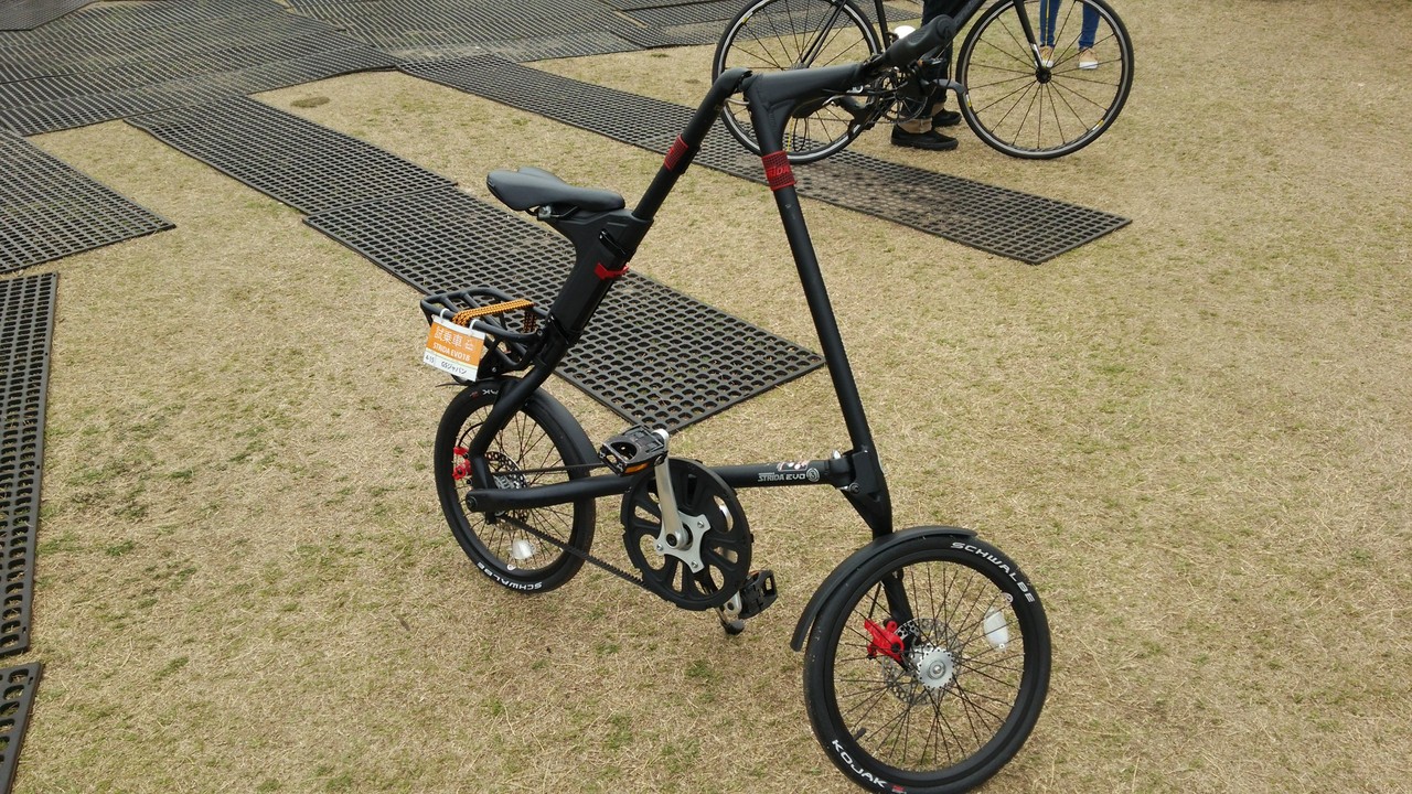 試乗レビュー】STRiDA EVO18(2016年モデル) : 電子仕掛けのリンゴ 試乗レビュー】STRiDA EVO18(2016年モデル) : 電子仕掛けのリンゴ