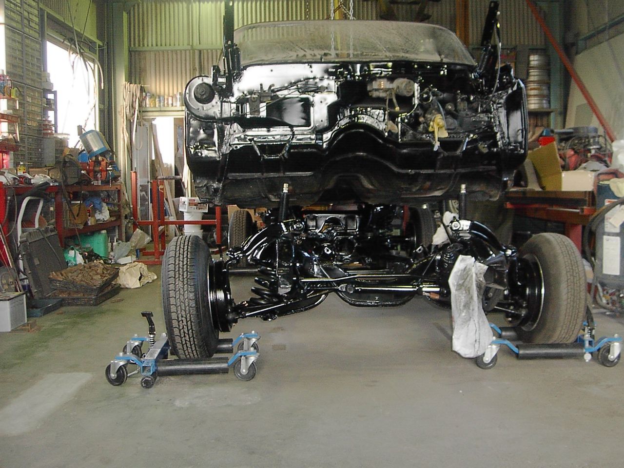 インパラのフレーム : LOWRIDERFACTORY Classic car repair shop 