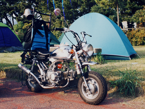 新型 モンキー125を見かけた ローテクパワーど楽観思考 新型 モンキー125を見かけた ローテクパワーど楽観思考