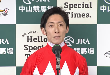 【フェアリーS】ブラックチャリス津村「(マイルは)正直、ギリギリだと思います」