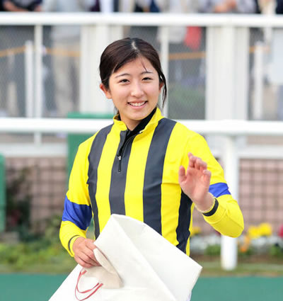 【悲報】元天才女性騎手今村聖奈さんが空気すぎる件