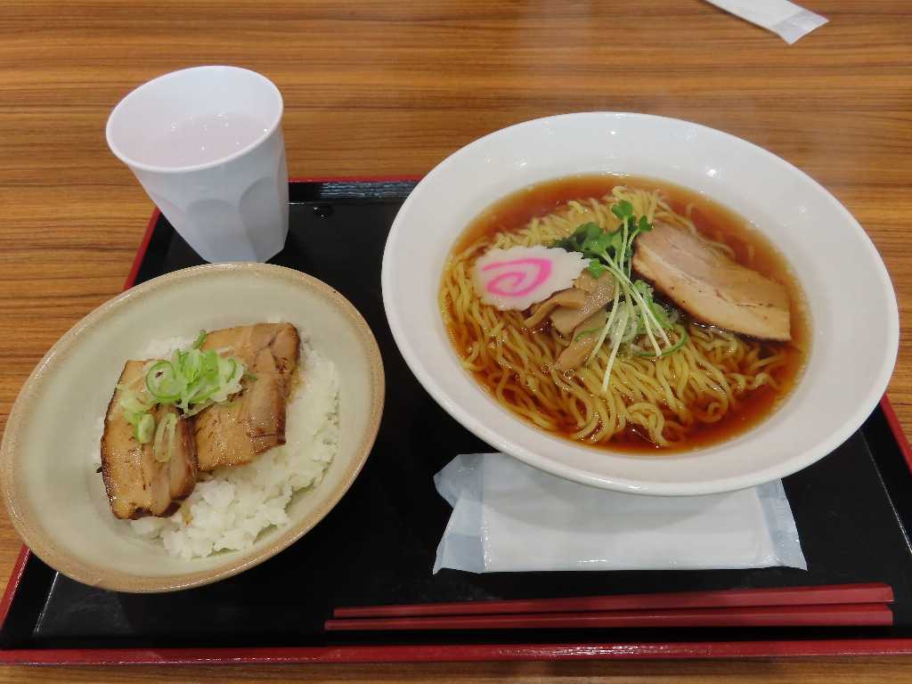 ラーメンとチャーシュー丼セット 専用