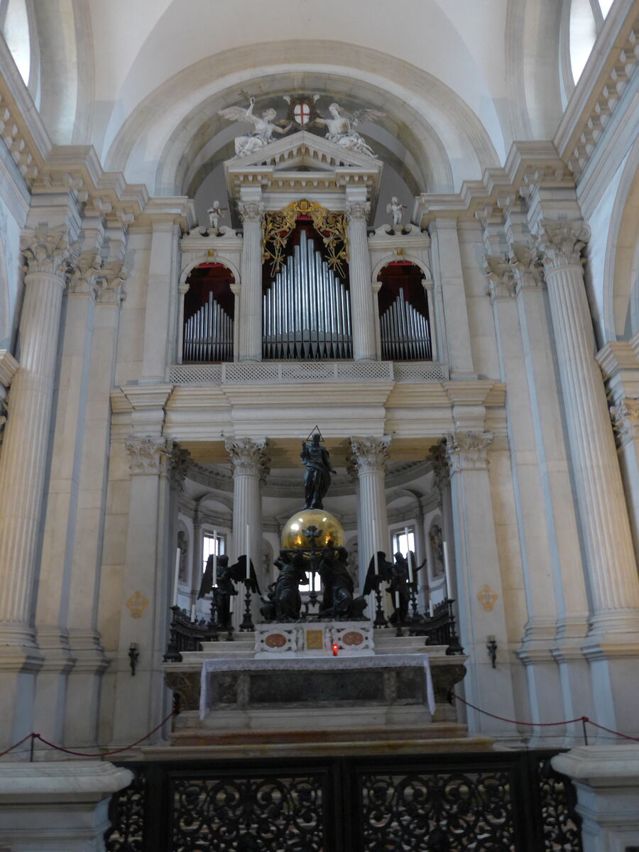 P1980717