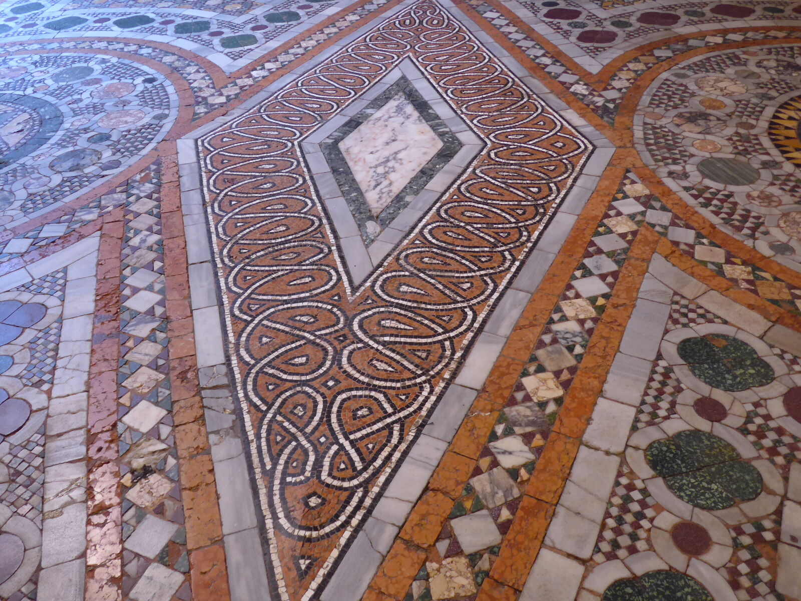 P2700161