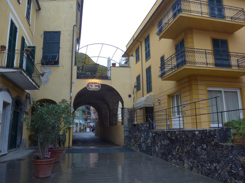 P1870356