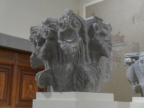 P1830981