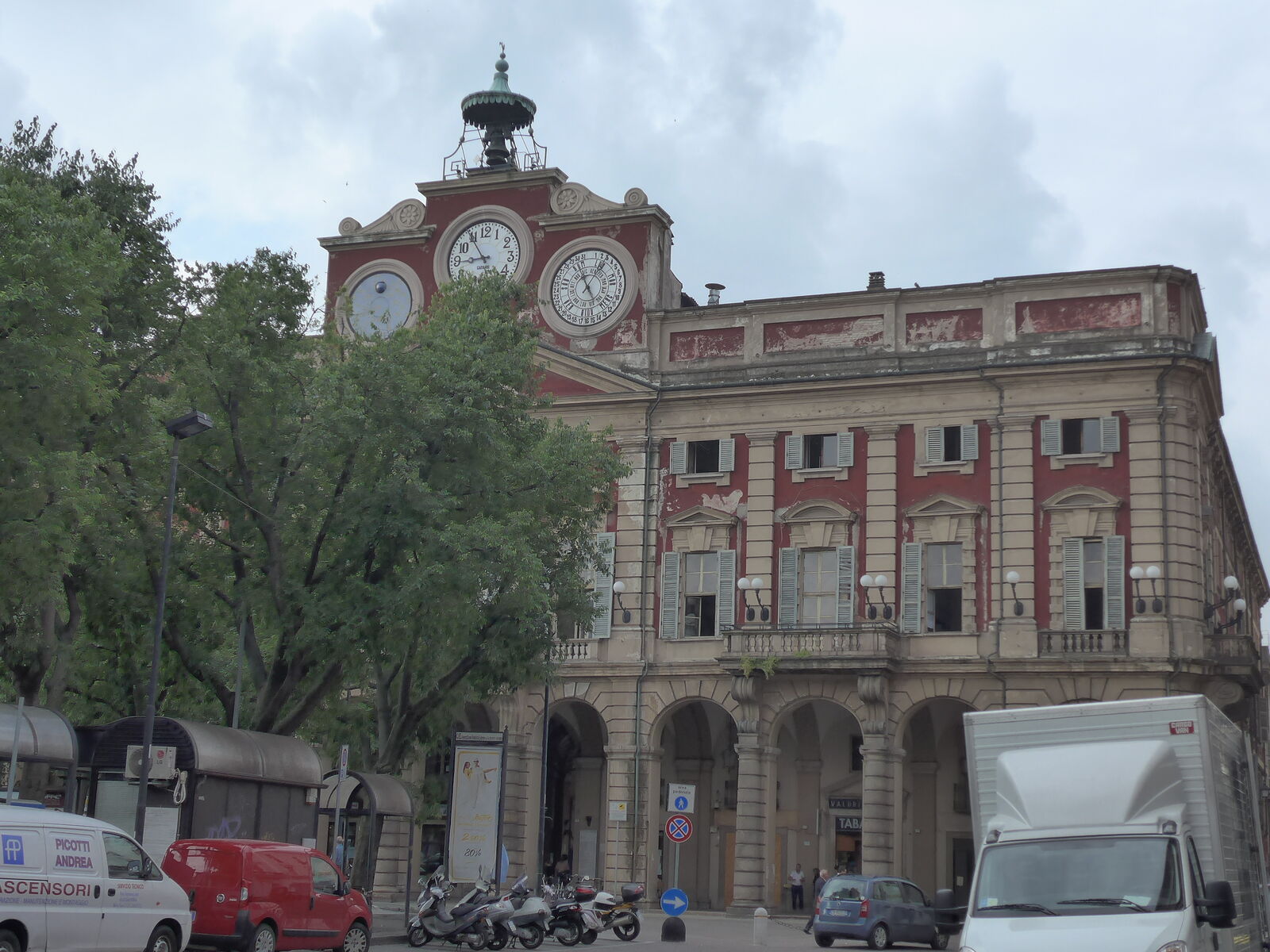 P1260912