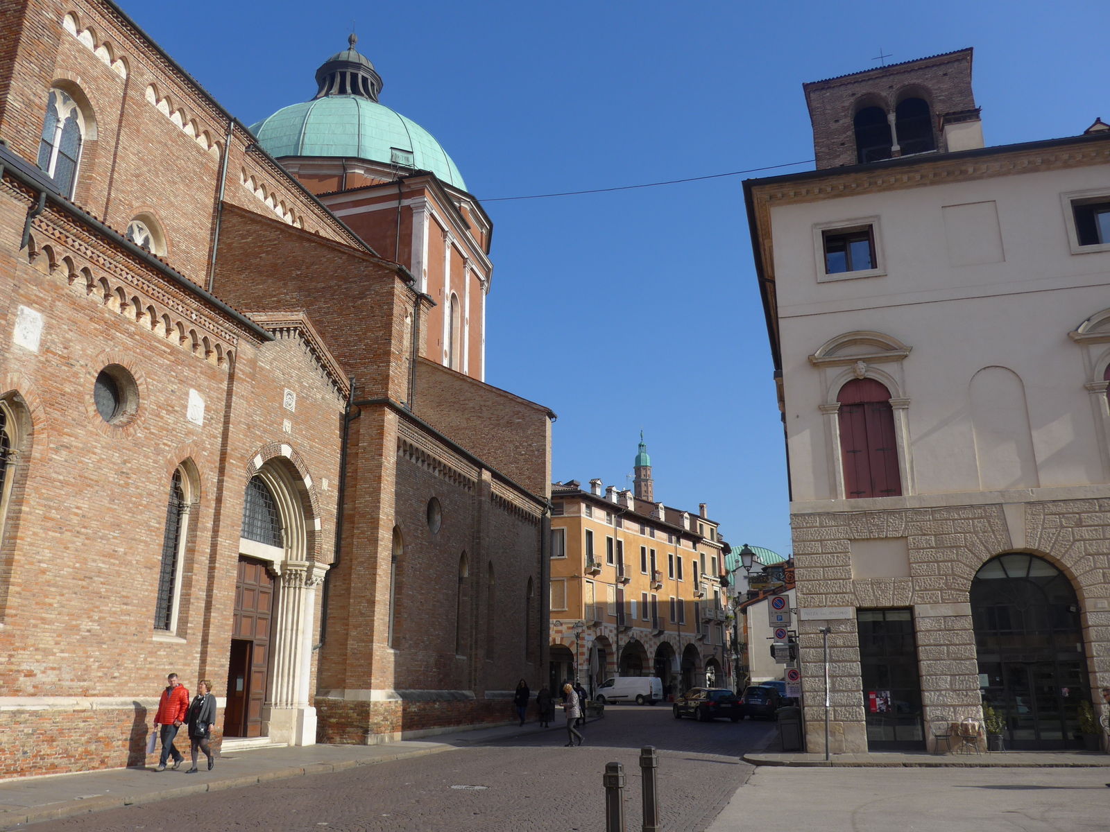 P1940156