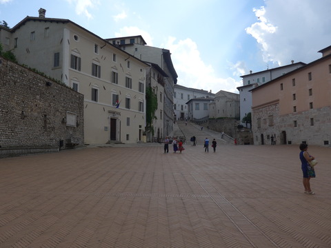 P1690554