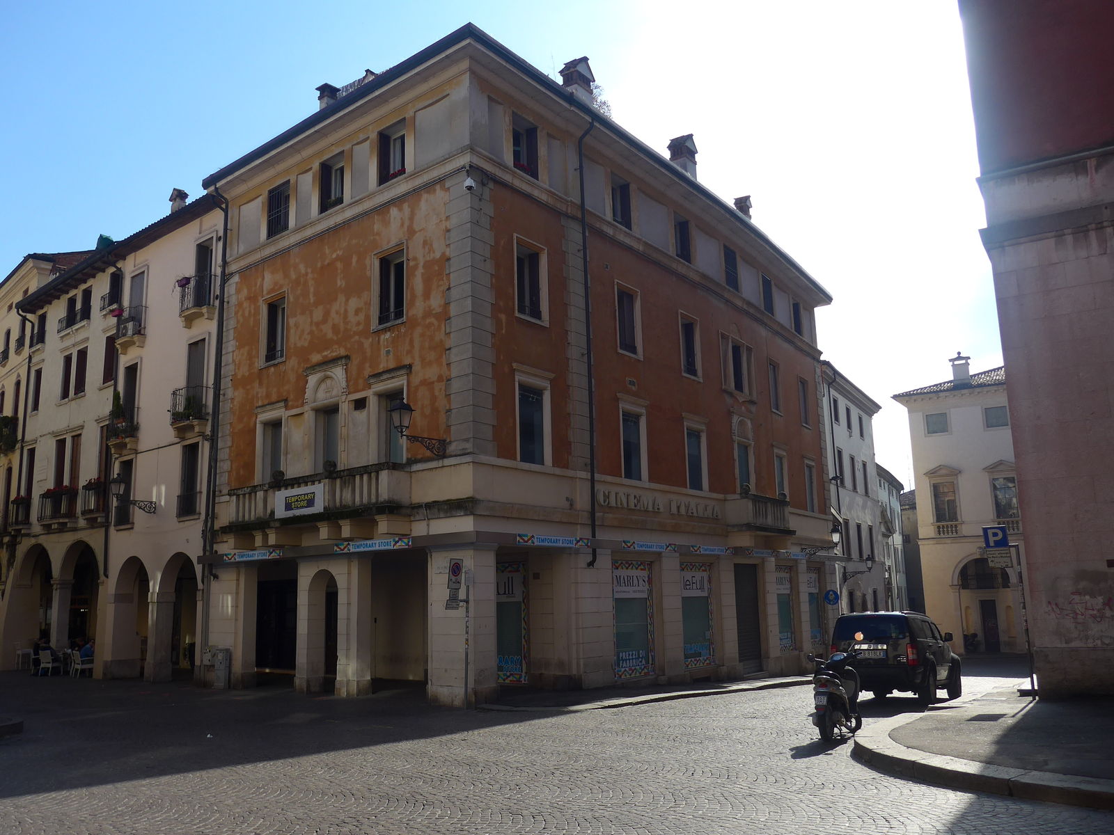 P1940162