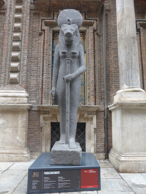 P1900804