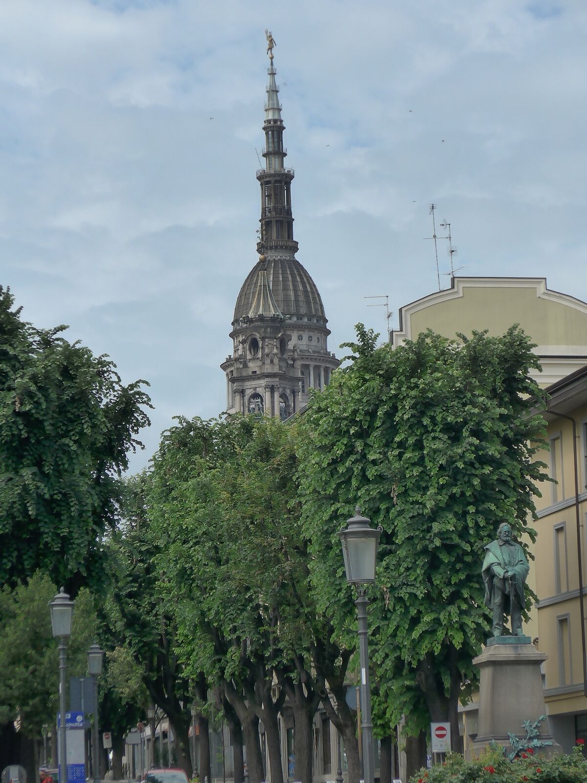 P1350240