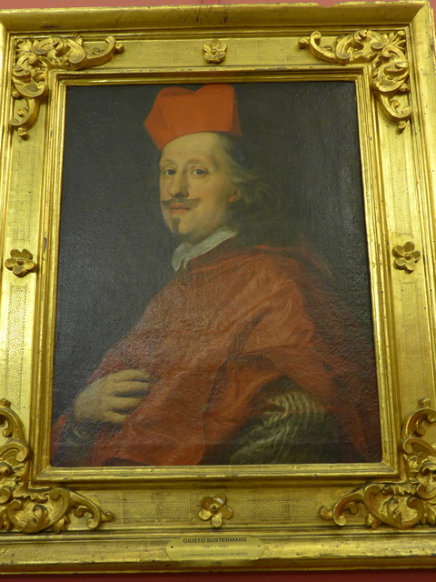 P1840638