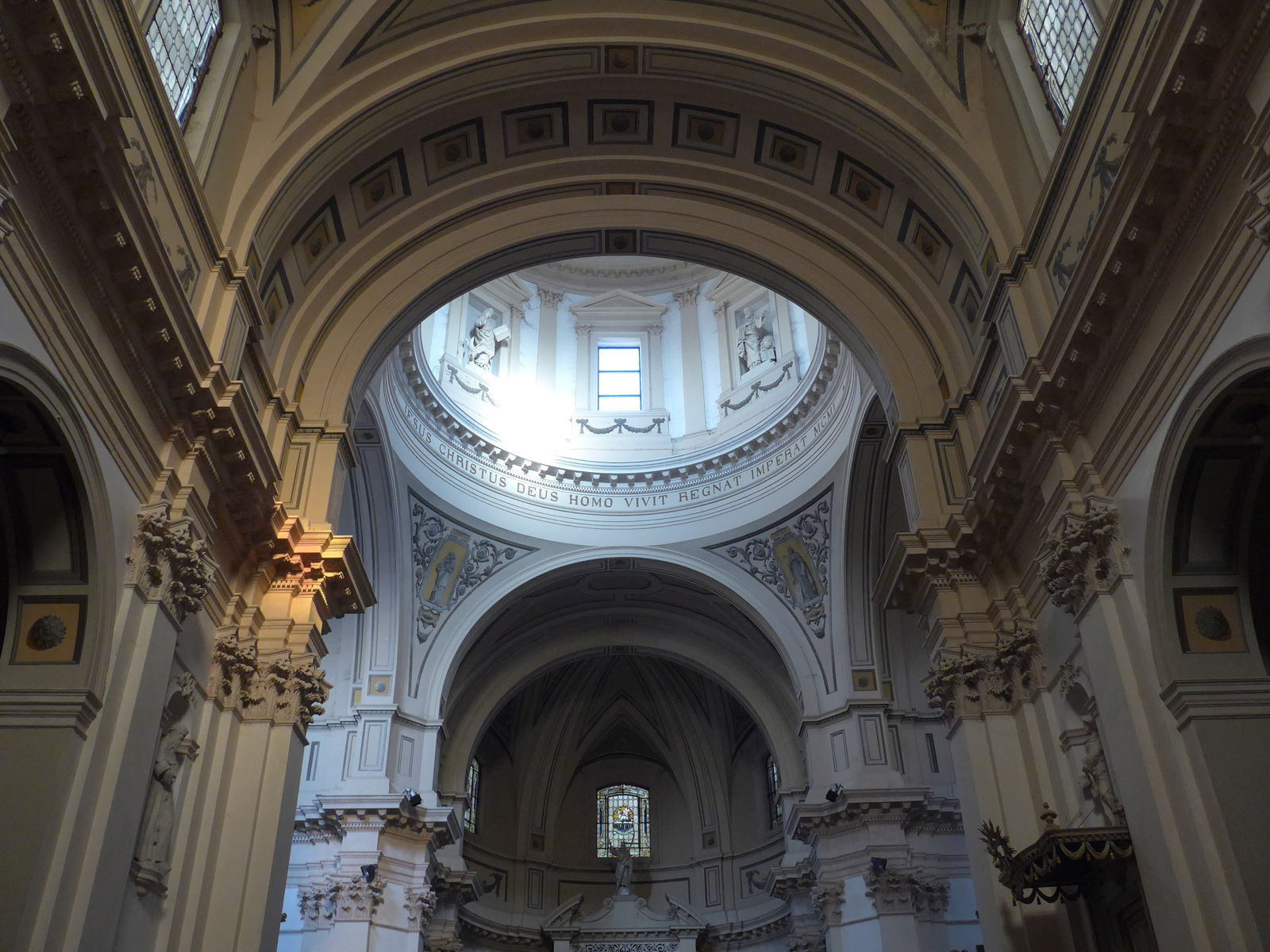 P1950324