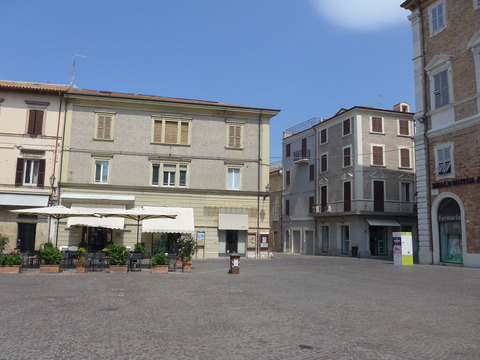P1670871