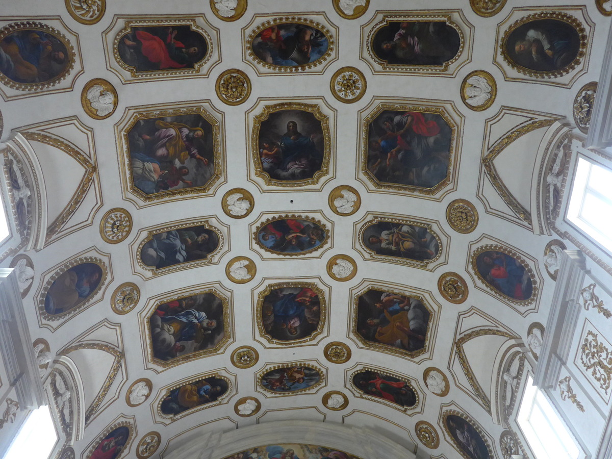 P1690483