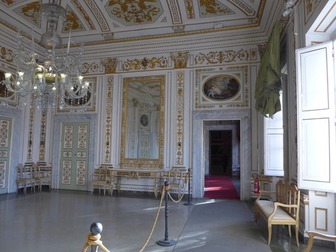 P1840539
