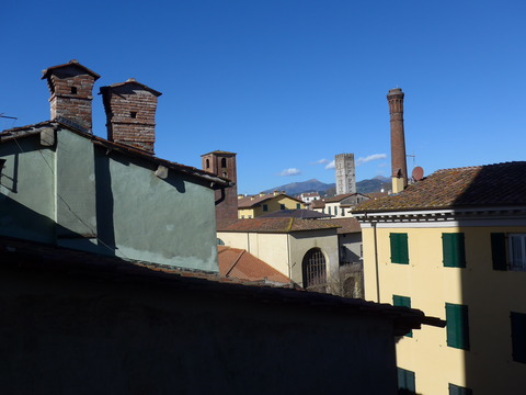 P1830778