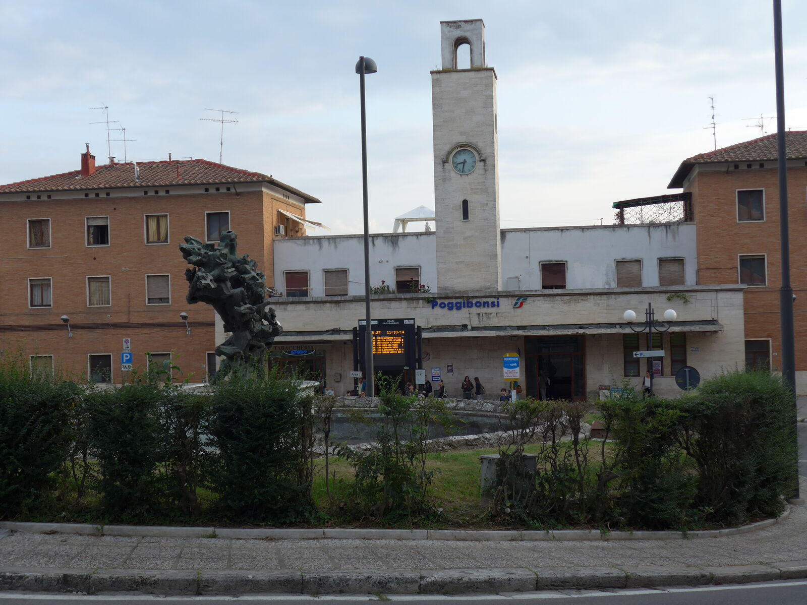 P1430880