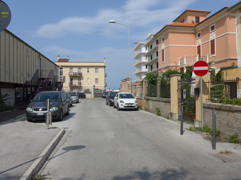 P1670963