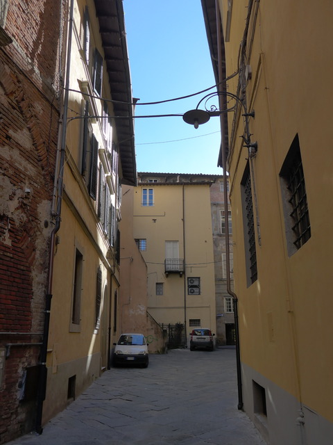 P1830762