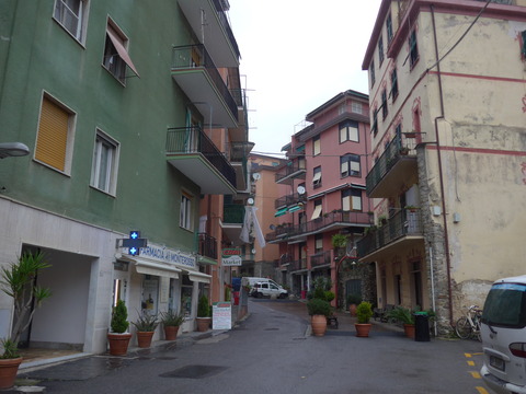 P1870357